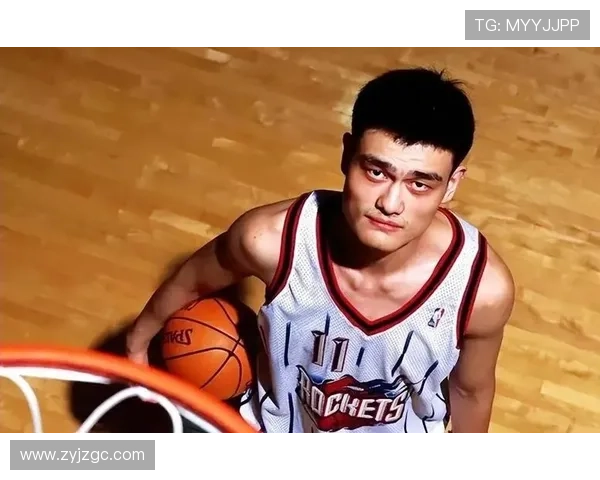 河马与姚明的身材对比：谁才是真正的巨兽之王